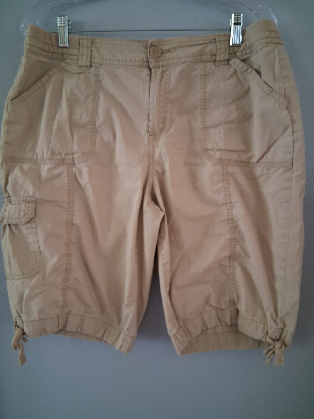 St. John's Bay Khaki Cargo Cotton Shorts 12